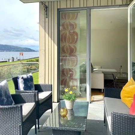 Cityfjord In Centrum アパート ベルゲン